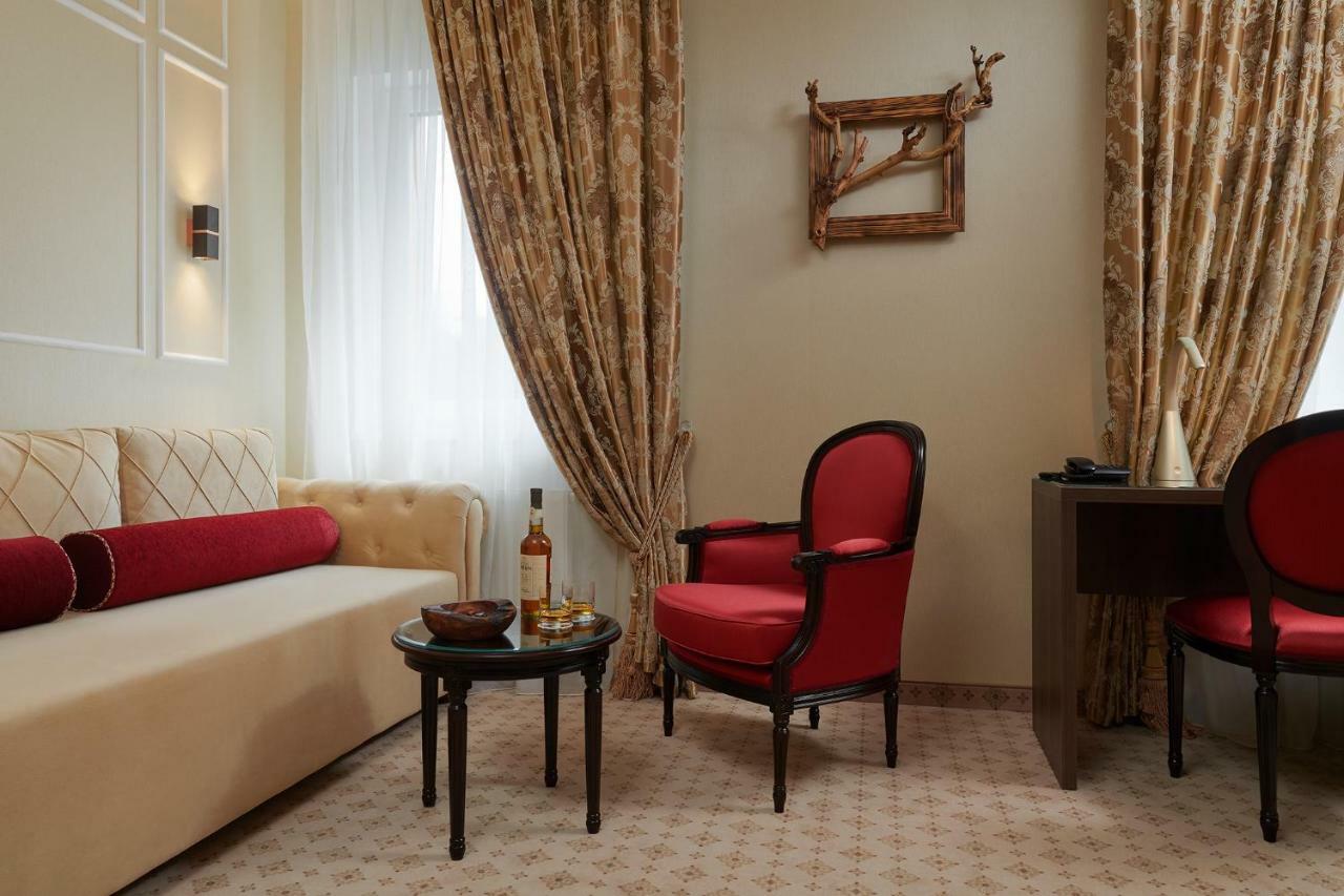 Honour And Grace Hotel Jachymov Exterior photo